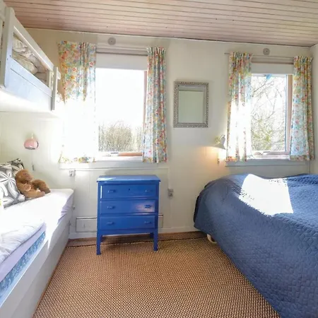 Two-bedroom Holiday In Holiday home