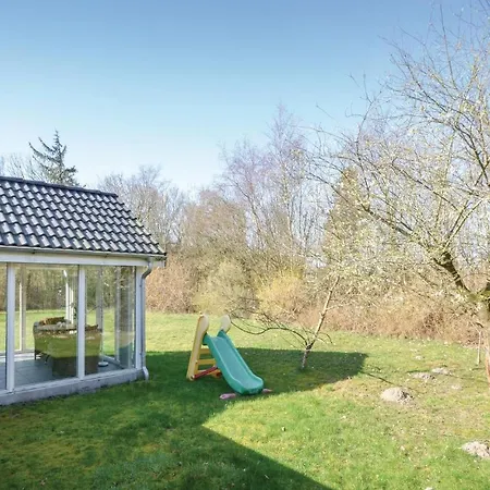 Two-bedroom Holiday In Holiday home *